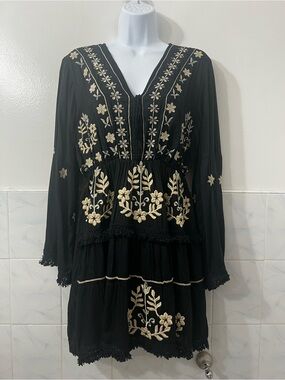 Women’s Floral Embroidered Bell Sleeve Mini Dress One Size Boho Cottage Festival